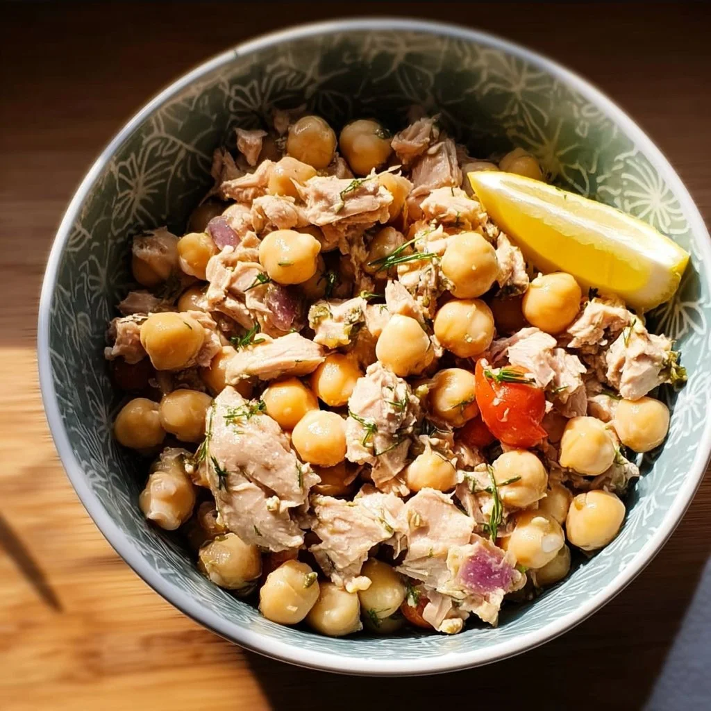 Simple Tuna Garbanzo Bean Salad with fresh ingredients