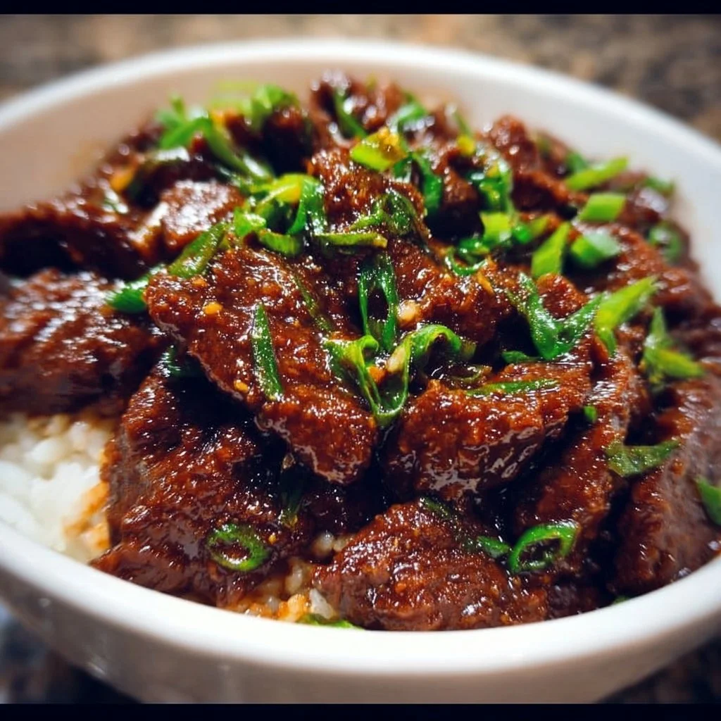 Delicious Slow Cooker Mongolian Beef with tender beef and rich sauce